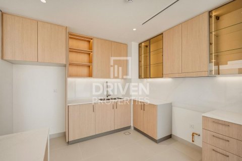 4 bedrooms Villa in EMAAR South, UAE No. 212523 11