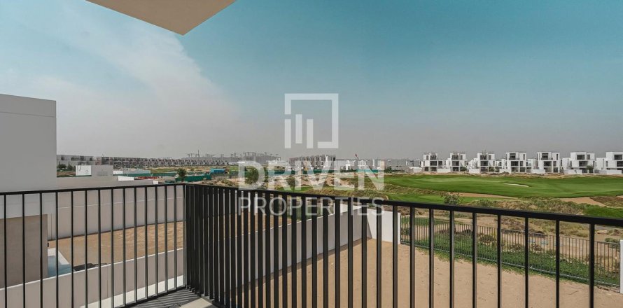4 bedrooms Villa in EMAAR South, UAE No. 212523