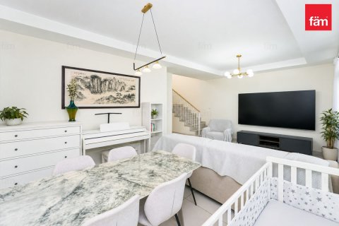Villa de 3 dormitorios en Reem, UAE No. 216735 8