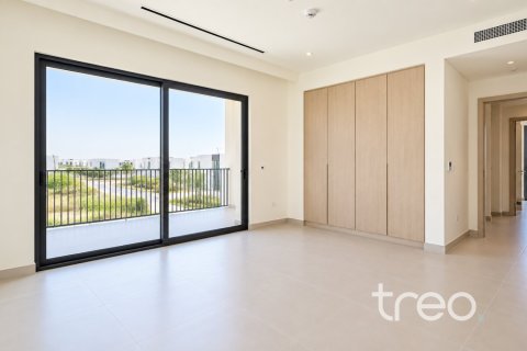 Villa de 4 chambres à EMAAR South, UAE No. 222690 7