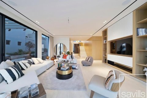 Вилла с 5 спальнями в Garden Homes, ОАЭ №214005 5