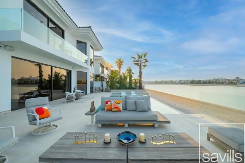 Вилла с 5 спальнями в Garden Homes, ОАЭ №214005 3