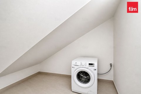 4 bedrooms Townhouse in Dubai, UAE No. 213293 9