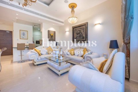 Apartment de 1 dormitorio en FIVE Palm Jumeirah, UAE No. 220075 9