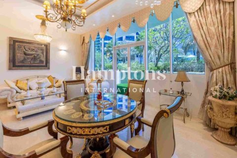 Apartment de 1 dormitorio en FIVE Palm Jumeirah, UAE No. 220075 23