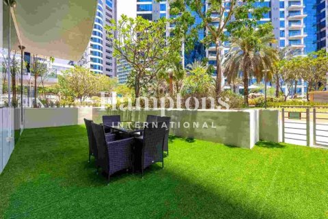 Apartment de 1 dormitorio en FIVE Palm Jumeirah, UAE No. 220075 16