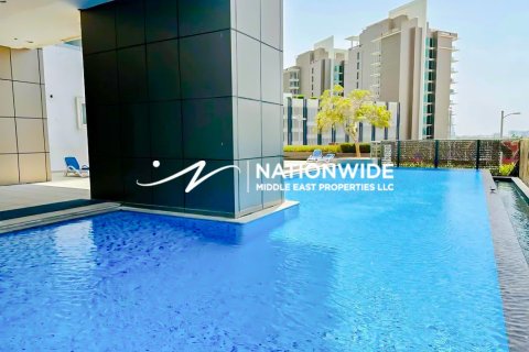 3 bedrooms Apartment in Abu Dhabi, UAE No. 136124 18