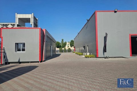 3716m² Warehouse in Al Quoz Industrial Area, UAE No. 153794 8