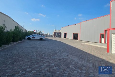 3716m² Warehouse in Al Quoz Industrial Area, UAE No. 153794 4