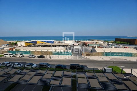 Apartment de 2 dormitorios en La Mer, UAE No. 215198 20