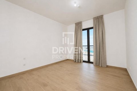 Apartment de 2 dormitorios en La Mer, UAE No. 215198 7