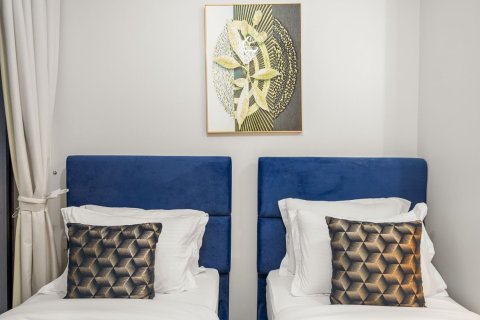2 bedrooms Apartment in Business Bay, UAE No. 207571 14