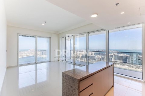 3 bedrooms Apartment in EMAAR Beachfront, UAE No. 211298 3
