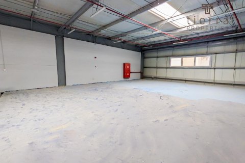 1579.3m² Warehouse in Al Barsha South, UAE No. 47660 6
