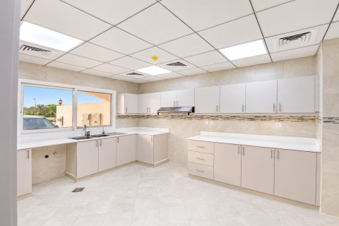 Townhouse de 4 dormitorios en Jumeirah Village Circle, UAE No. 223499 8