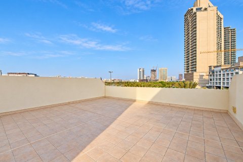 Townhouse de 4 dormitorios en Jumeirah Village Circle, UAE No. 223499