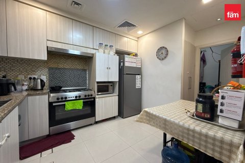 3 bedrooms Townhouse in Dubai, UAE No. 213209 12