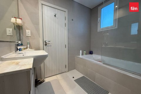 3 bedrooms Townhouse in Dubai, UAE No. 213209 18