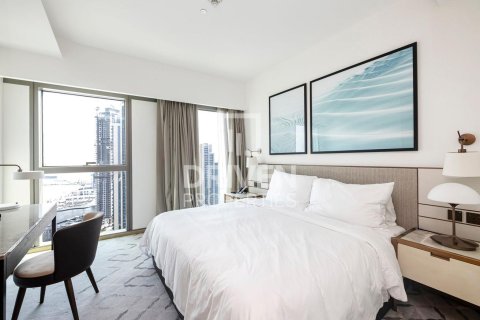 3 bedrooms Apartment in Address Harbour Point, UAE No. 212773 7