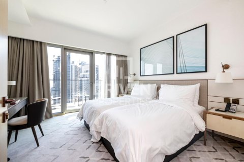 3 bedrooms Apartment in Address Harbour Point, UAE No. 212773 10