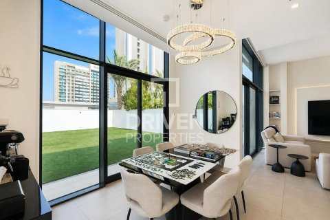 4 bedrooms Townhouse in Murooj Al Furjan, UAE No. 211484 7