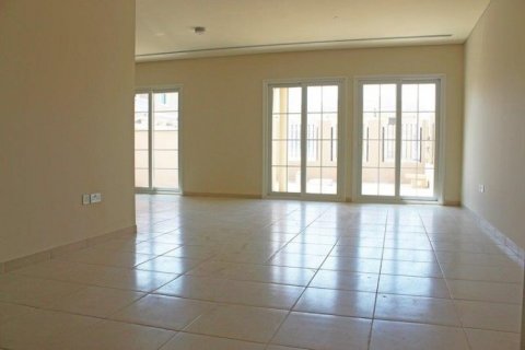 Townhouse de 2 dormitorios en Jumeirah Village Circle, UAE No. 1592 7