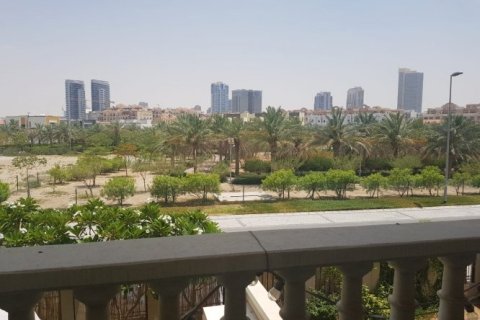 Townhouse de 2 dormitorios en Jumeirah Village Circle, UAE No. 1592 4