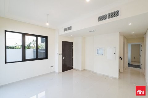 3 bedrooms Townhouse in Dubai, UAE No. 215907 15