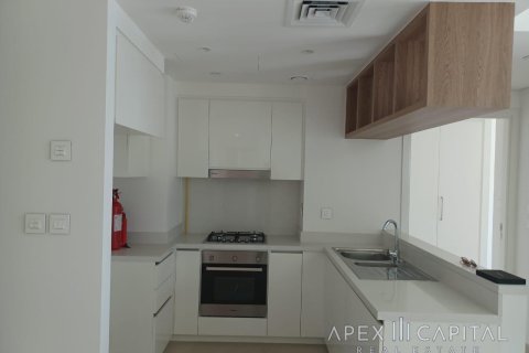 Квартира с 2 спальнями в Downtown Views II, ОАЭ №72258 3