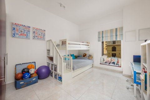 Apartment de 3 dormitorios en Shams 1, UAE No. 215304 9