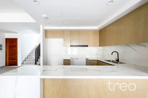 3 bedrooms Townhouse in Villanova, UAE No. 220929 4