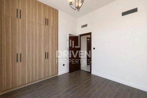 Вилла с 4 спальнями в District 11, ОАЭ №221212 8
