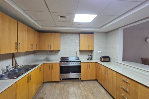 4 bedrooms Townhouse in Ras Al Khaimah, UAE No. 183718 21