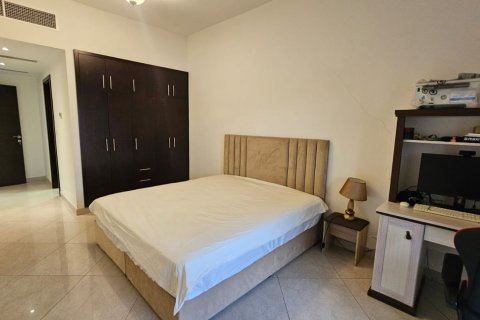4 bedrooms Townhouse in Ras Al Khaimah, UAE No. 183718 17