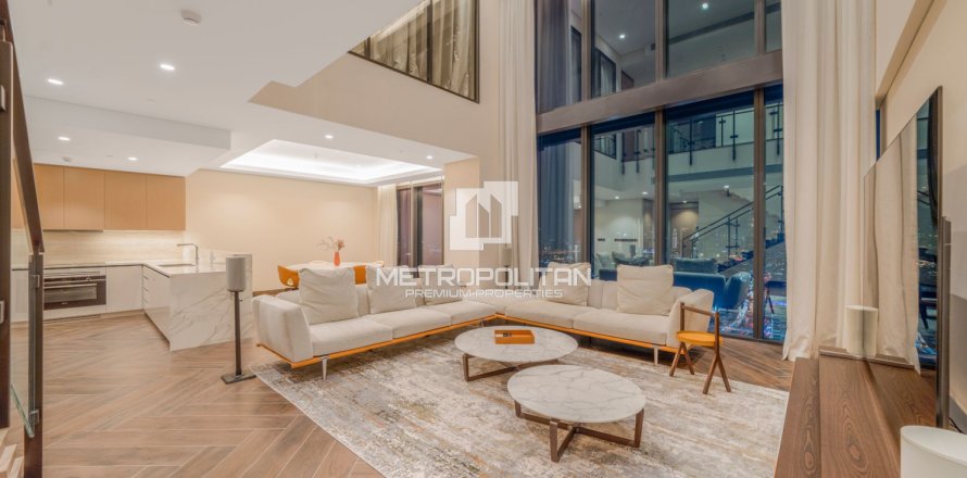 2 bedrooms Apartment in Zabeel, UAE No. 16665