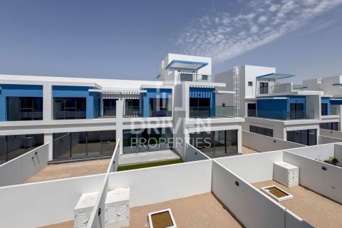3 bedrooms Townhouse in Damac Lagoons, UAE No. 212365 4
