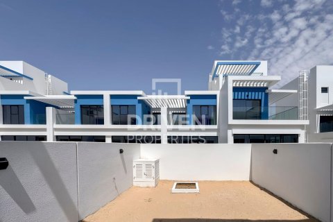 3 bedrooms Townhouse in Damac Lagoons, UAE No. 212365 17