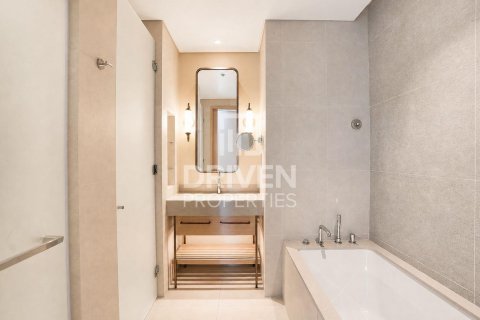 Apartment de 2 dormitorios en Vida Residences Dubai Mall, UAE No. 223305 17