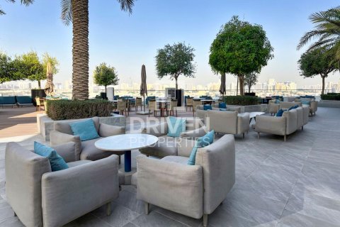 Квартира с 1 спальней в Address Harbour Point, ОАЭ №207416 12