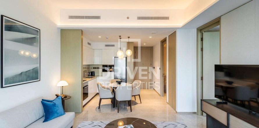 Квартира с 1 спальней в Address Harbour Point, ОАЭ №207416