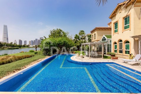 5 غرفة نوم  فيلا في Jumeirah Islands, الإمارات العربية المتحدة رقم 207768 3