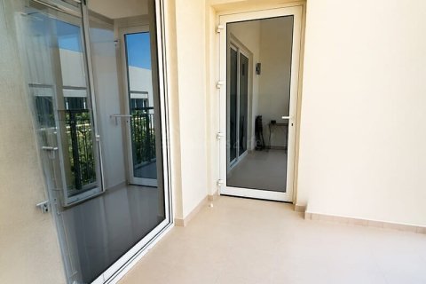 Appartement de 2 chambres à EMAAR South, UAE No. 168348 3