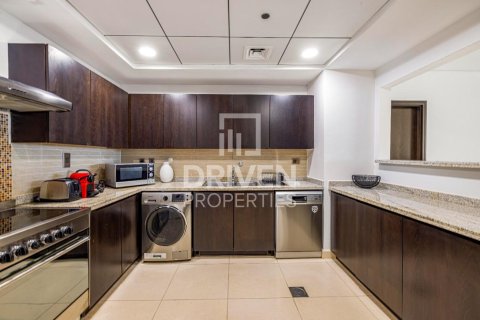2 bedrooms Apartment in The Crescent, UAE No. 211576 13