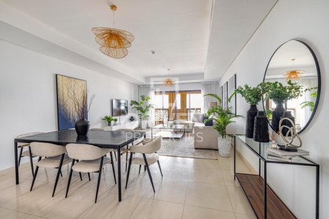 2 bedrooms Apartment in The Crescent, UAE No. 211576 5