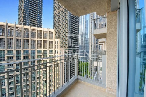 Apartment de 1 dormitorio en Standpoint Towers, UAE No. 223303 17