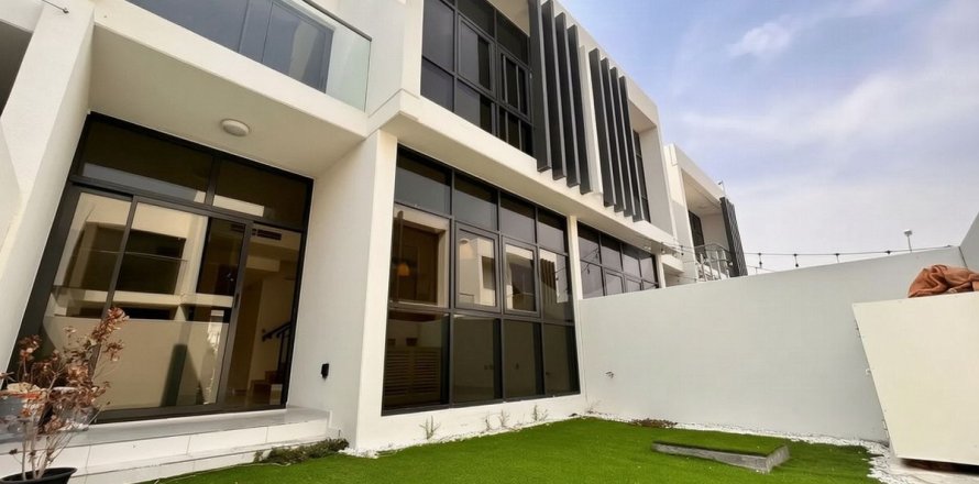 Townhouse de 3 chambres à Dubai, UAE No. 220229