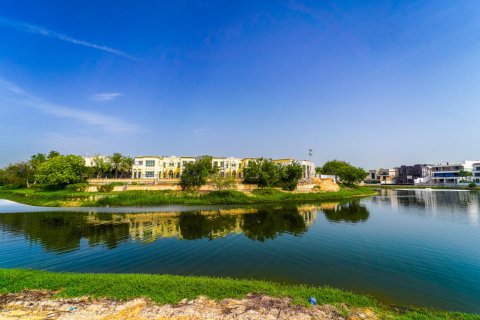 Вилла с 5 спальнями в Jumeirah Islands, ОАЭ №220268 20