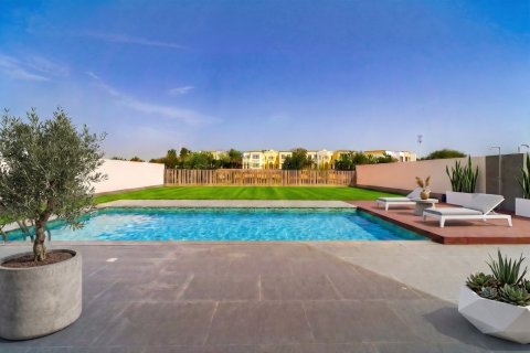 Вилла с 5 спальнями в Jumeirah Islands, ОАЭ №220268 19