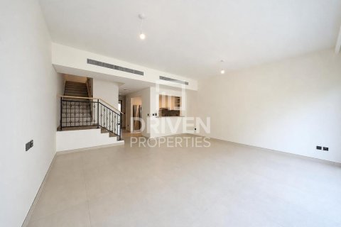 Townhouse de 5 dormitorios en Damac Lagoons, UAE No. 223088 3