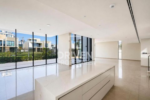 5 bedrooms Villa in Dubai Hills Estate, UAE No. 212296